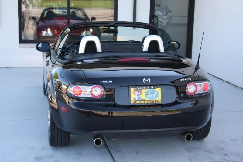 Mazda MX-5 Miata Grand Touring 2007