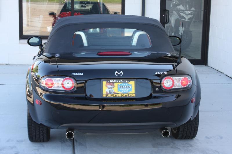 Mazda MX-5 Miata Grand Touring 2007