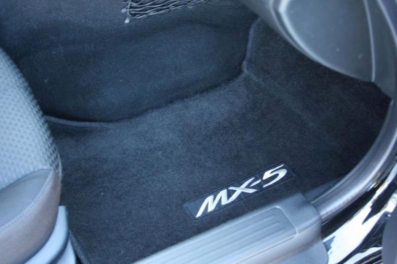 Mazda MX-5 Miata Grand Touring 2007