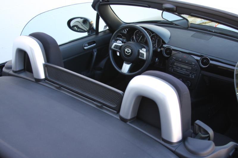 Mazda MX-5 Miata Grand Touring 2007