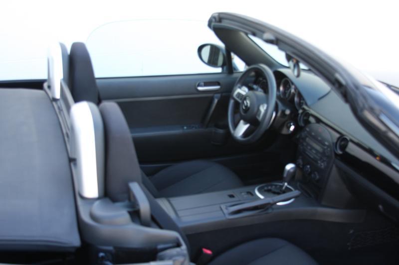 Mazda MX-5 Miata Grand Touring 2007