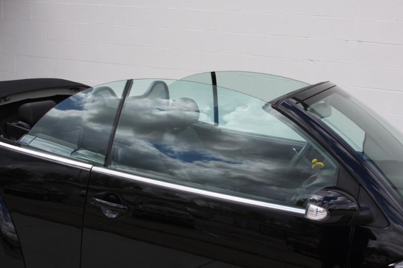 Volkswagen New Beetle SE Convertible 2008