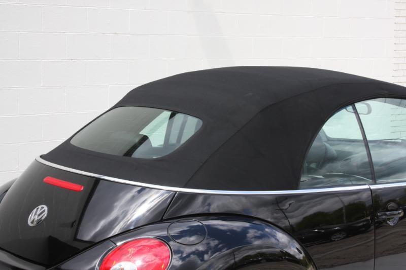 Volkswagen New Beetle SE Convertible 2008
