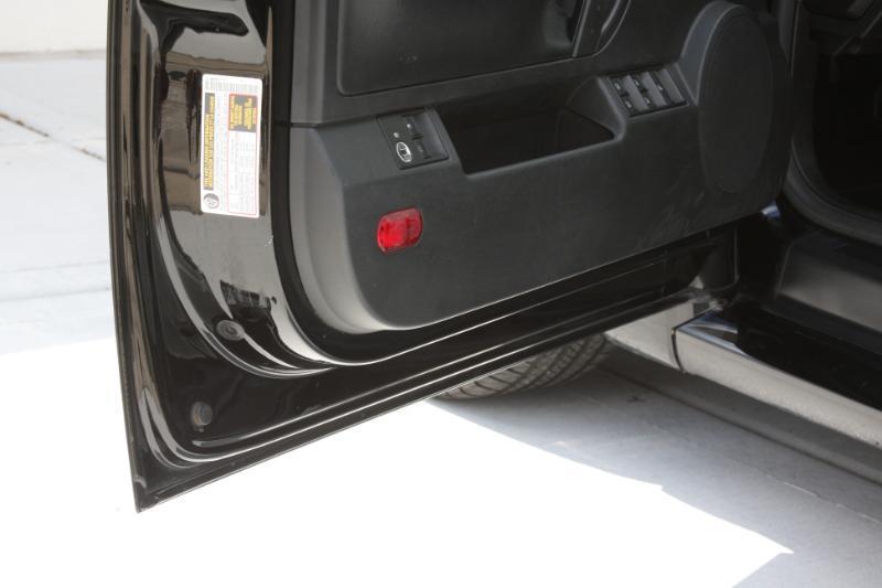 Volkswagen New Beetle SE Convertible 2008