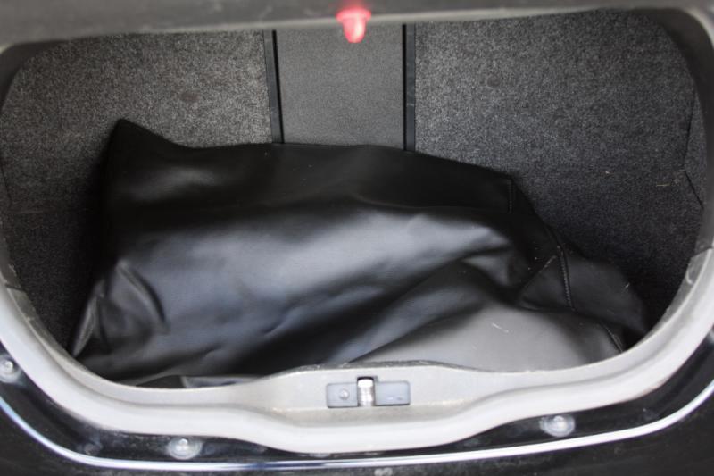 Volkswagen New Beetle SE Convertible 2008