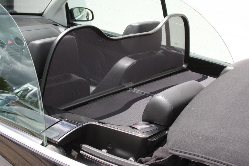 Volkswagen New Beetle SE Convertible 2008