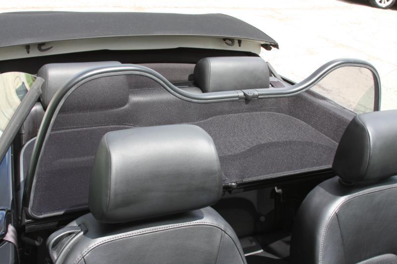 Volkswagen New Beetle SE Convertible 2008