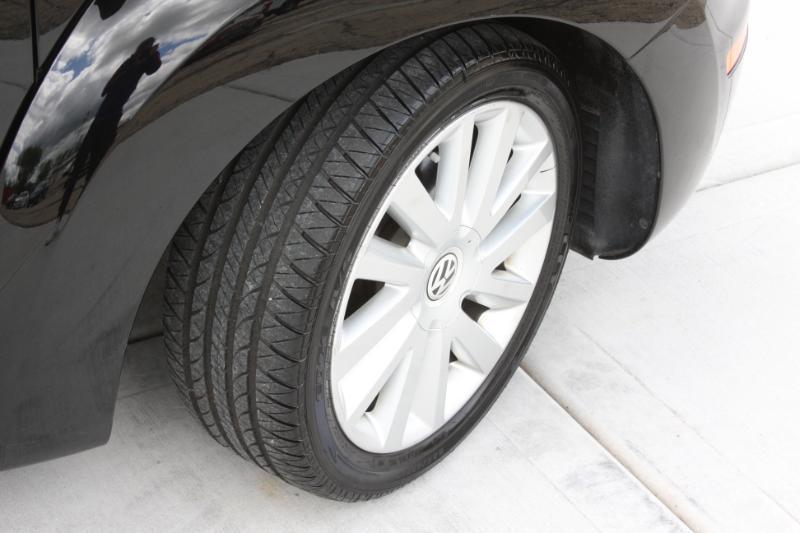 Volkswagen New Beetle SE Convertible 2008