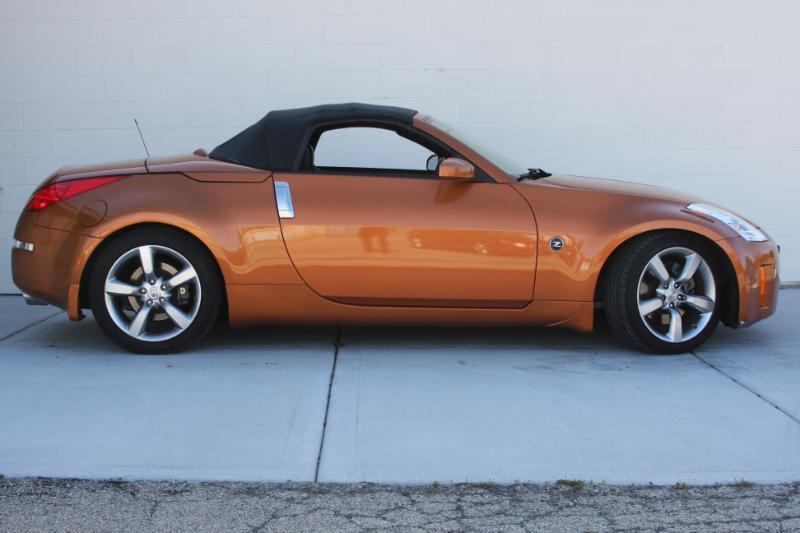 Nissan 350Z Grand Touring Roadster 2006
