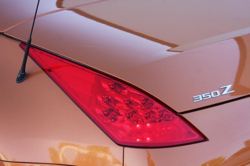 Nissan 350Z Grand Touring Roadster 2006