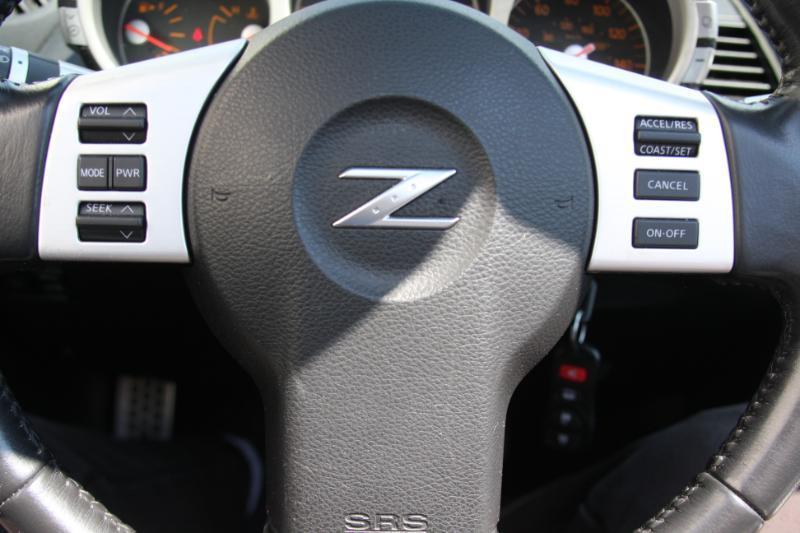 Nissan 350Z Grand Touring Roadster 2006