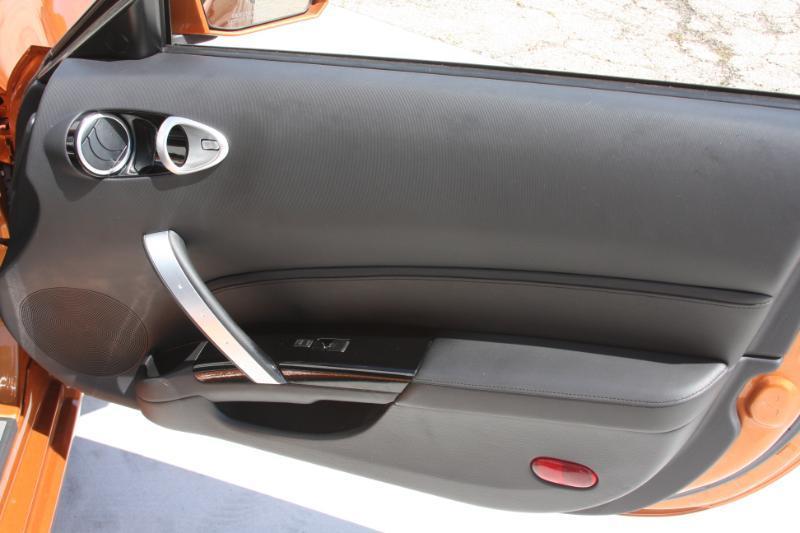 Nissan 350Z Grand Touring Roadster 2006