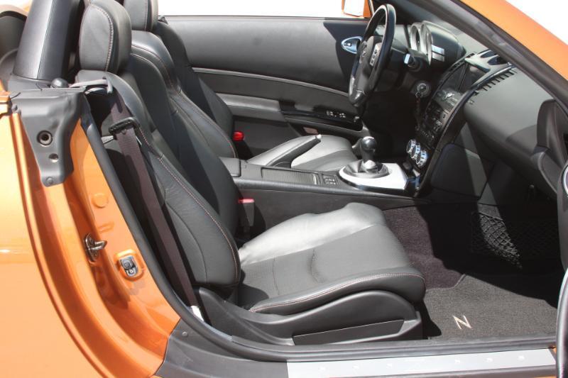 Nissan 350Z Grand Touring Roadster 2006