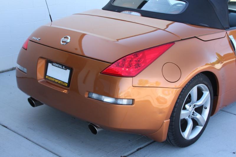 Nissan 350Z Grand Touring Roadster 2006