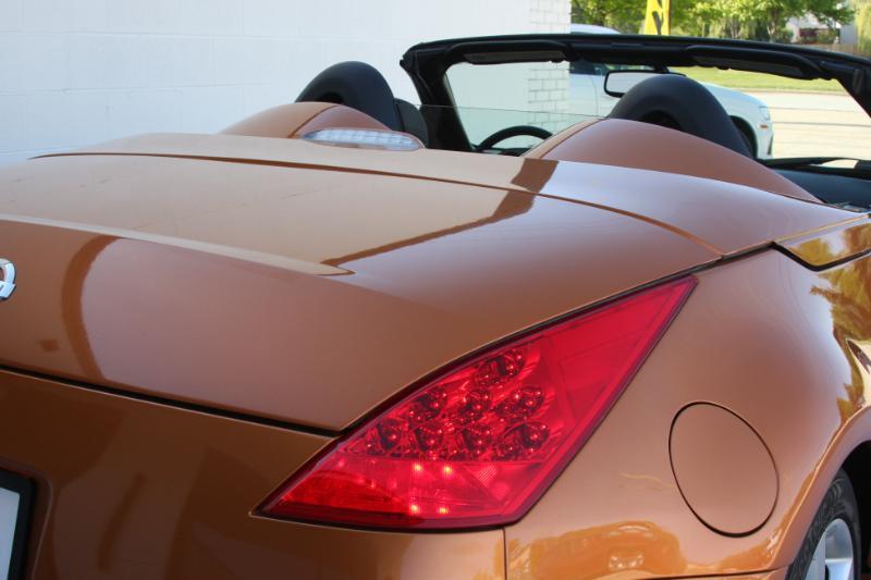 Nissan 350Z Grand Touring Roadster 2006
