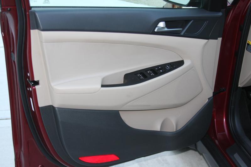 Hyundai Tucson Limited w/Ultimate Package AWD 2016