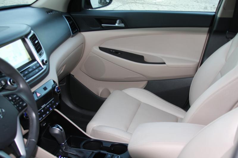 Hyundai Tucson Limited w/Ultimate Package AWD 2016