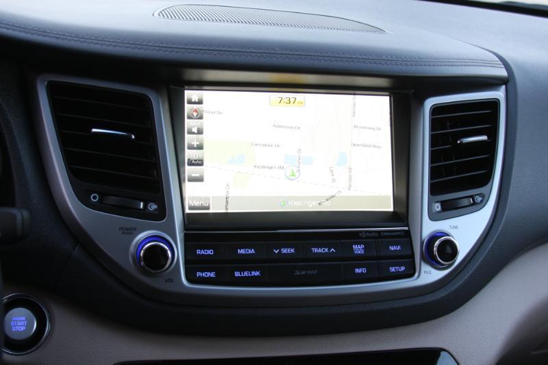 Hyundai Tucson Limited w/Ultimate Package AWD 2016