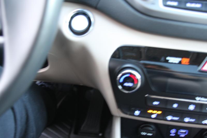 Hyundai Tucson Limited w/Ultimate Package AWD 2016