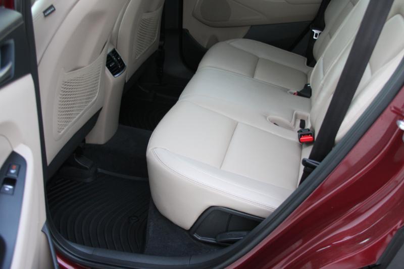 Hyundai Tucson Limited w/Ultimate Package AWD 2016