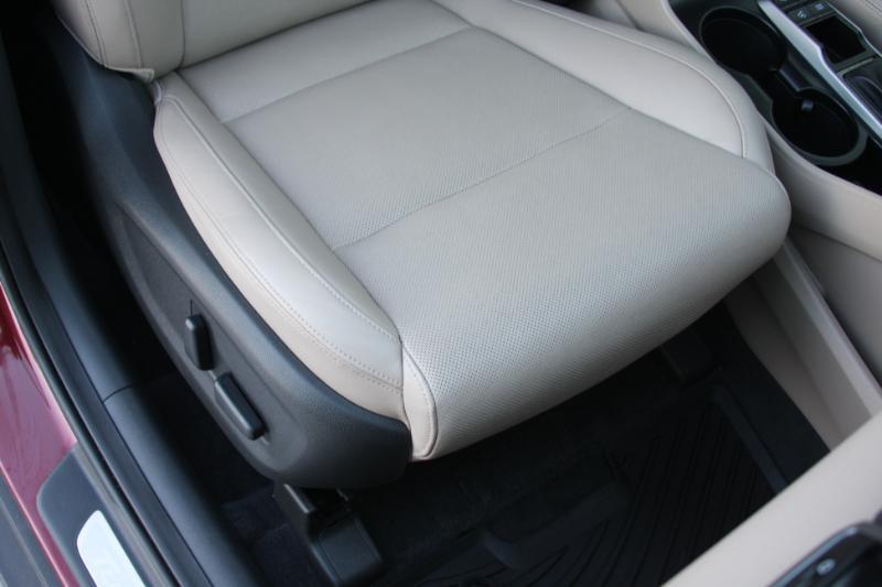 Hyundai Tucson Limited w/Ultimate Package AWD 2016