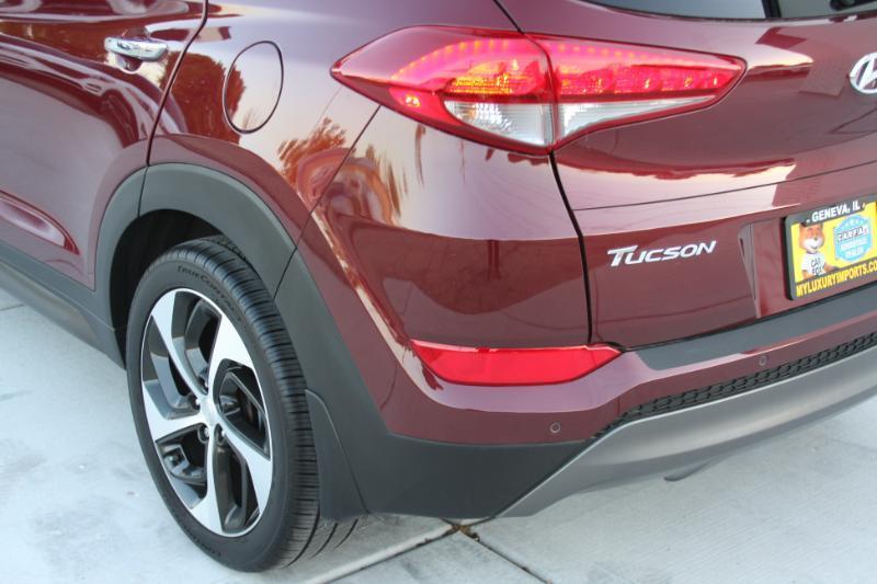 Hyundai Tucson Limited w/Ultimate Package AWD 2016