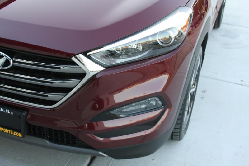 Hyundai Tucson Limited w/Ultimate Package AWD 2016