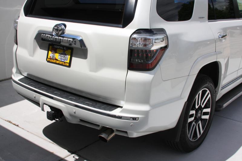 Toyota 4Runner Limited 4WD V6 2016
