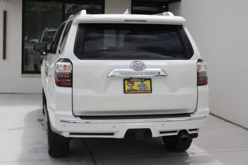 Toyota 4Runner Limited 4WD V6 2016