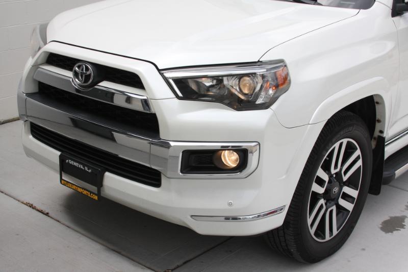 Toyota 4Runner Limited 4WD V6 2016