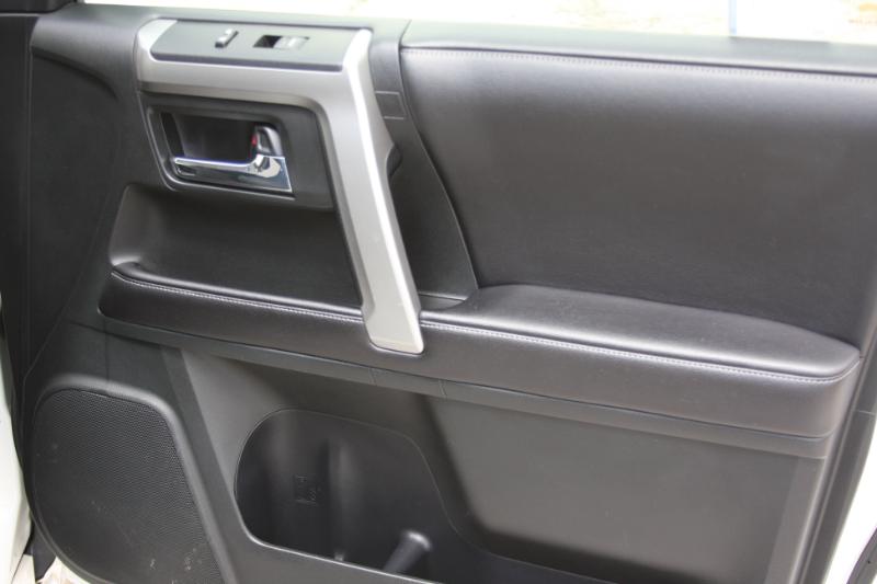 Toyota 4Runner Limited 4WD V6 2016