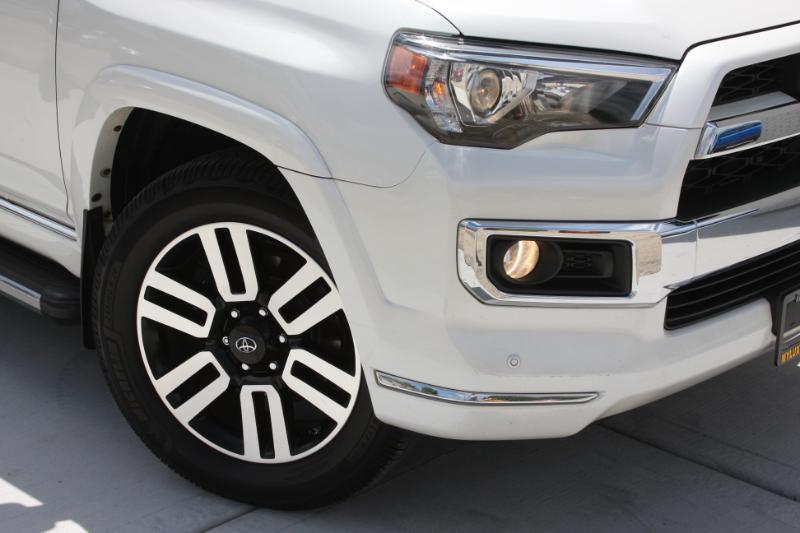Toyota 4Runner Limited 4WD V6 2016