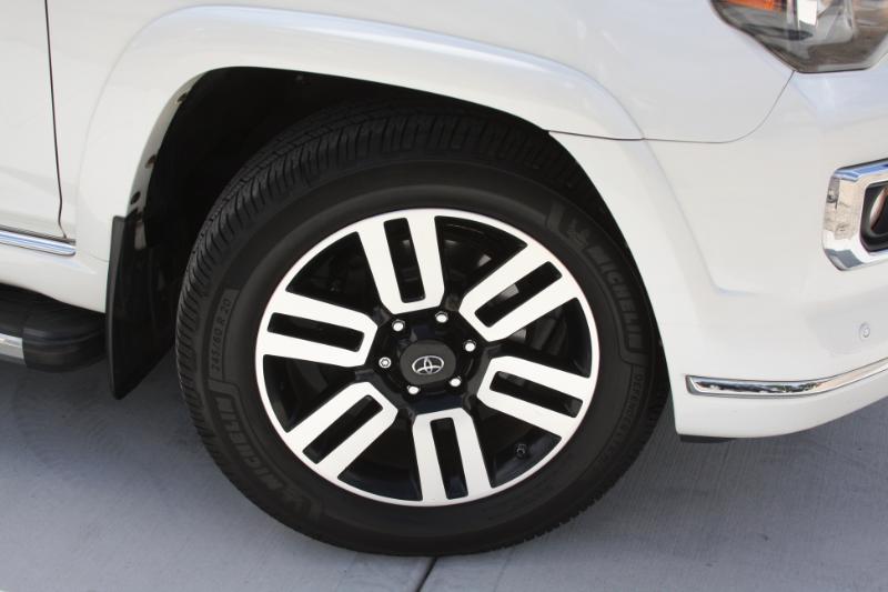Toyota 4Runner Limited 4WD V6 2016