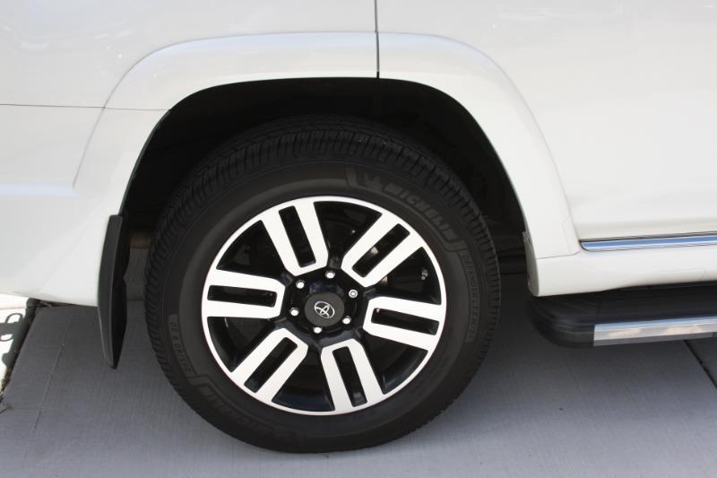 Toyota 4Runner Limited 4WD V6 2016