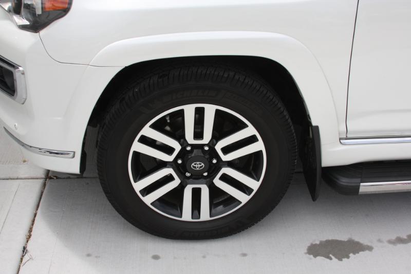 Toyota 4Runner Limited 4WD V6 2016