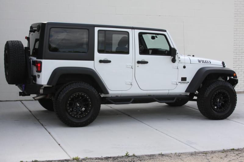 Jeep Wrangler Unlimited Sport 4WD 2017