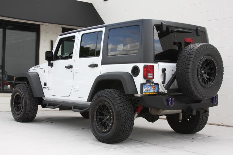 Jeep Wrangler Unlimited Sport 4WD 2017