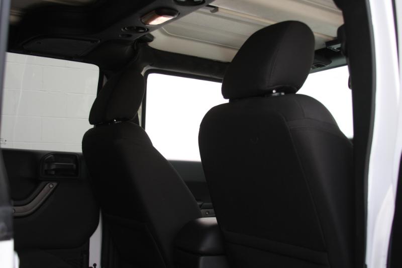 Jeep Wrangler Unlimited Sport 4WD 2017