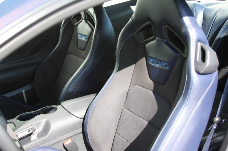 Ford Mustang Dark Horse 2024