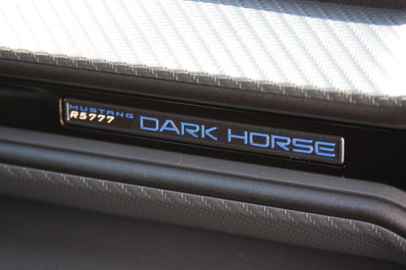 Ford Mustang Dark Horse 2024