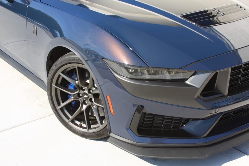 Ford Mustang Dark Horse 2024