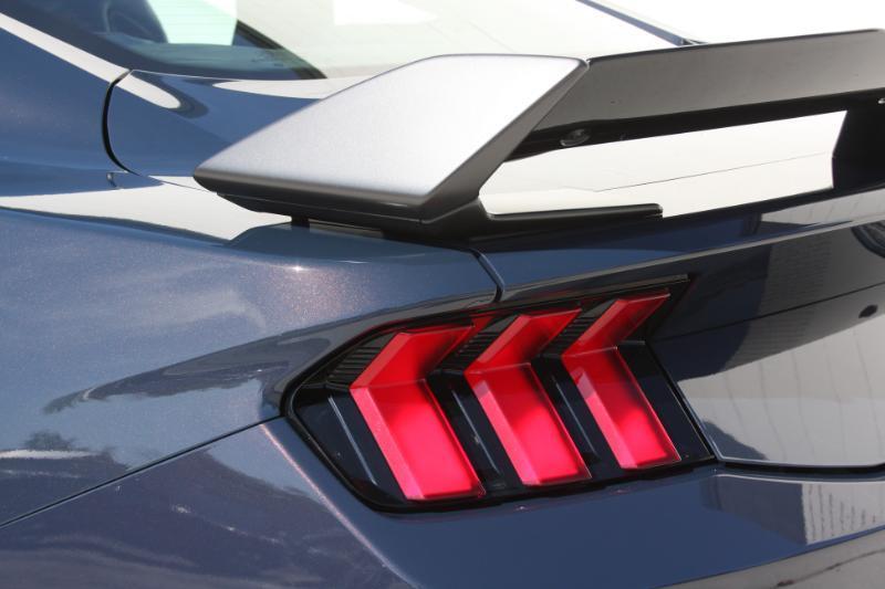Ford Mustang Dark Horse 2024