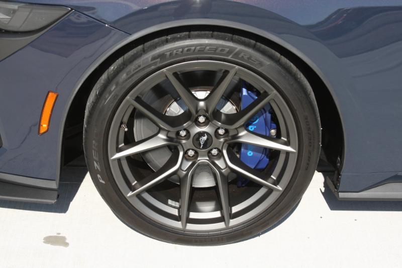 Ford Mustang Dark Horse 2024
