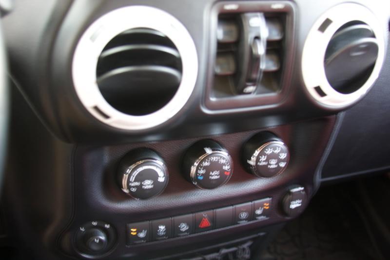Jeep Wrangler  2015
