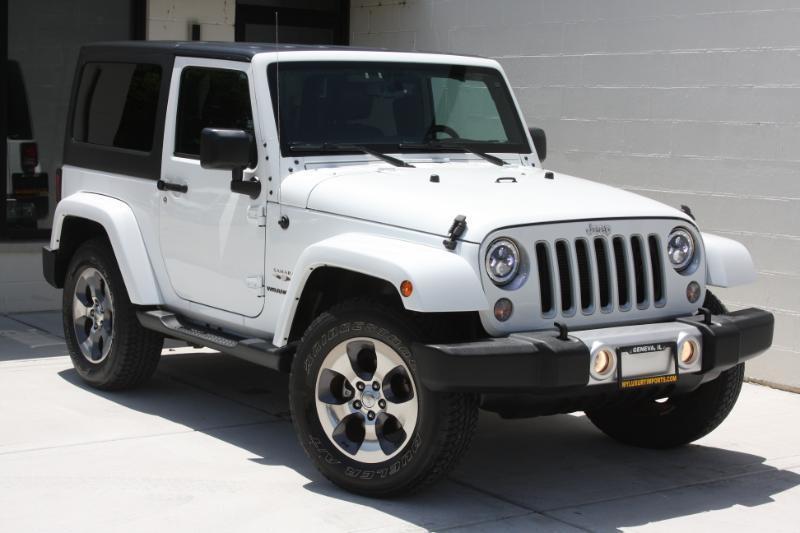 Jeep Wrangler Sahara 4WD 2016