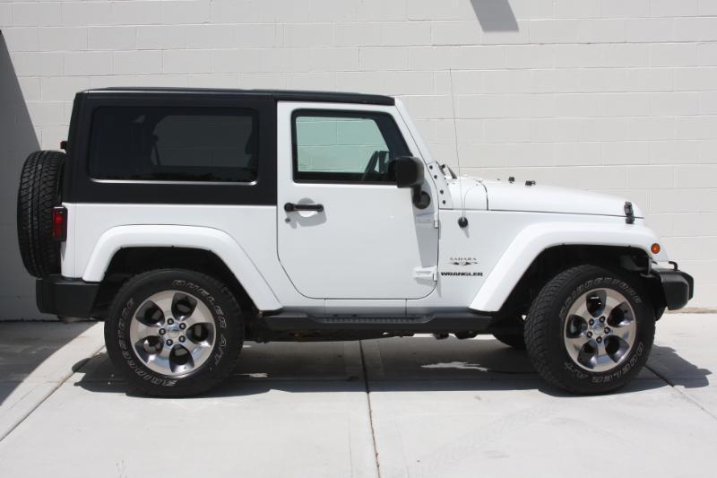 Jeep Wrangler Sahara 4WD 2016