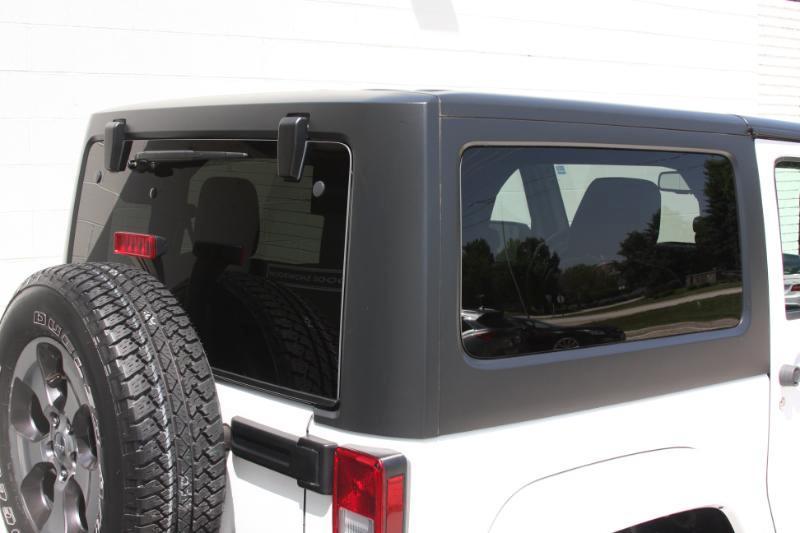 Jeep Wrangler Sahara 4WD 2016