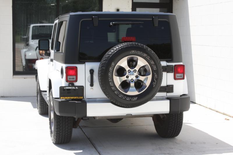 Jeep Wrangler Sahara 4WD 2016