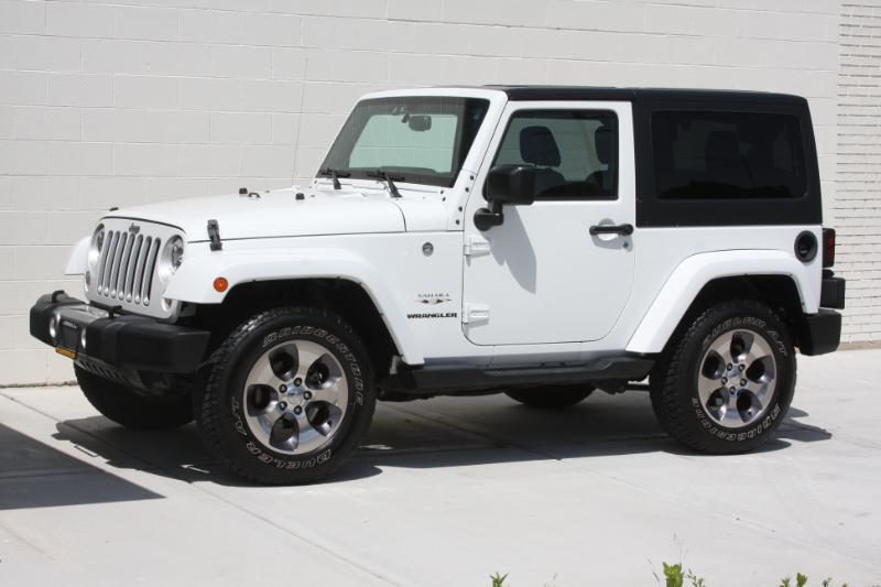 Jeep Wrangler Sahara 4WD 2016
