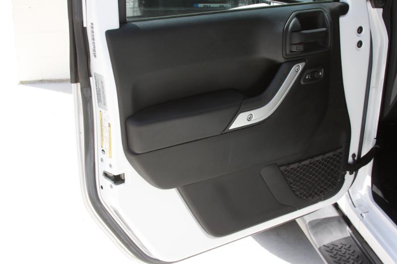 Jeep Wrangler Sahara 4WD 2016